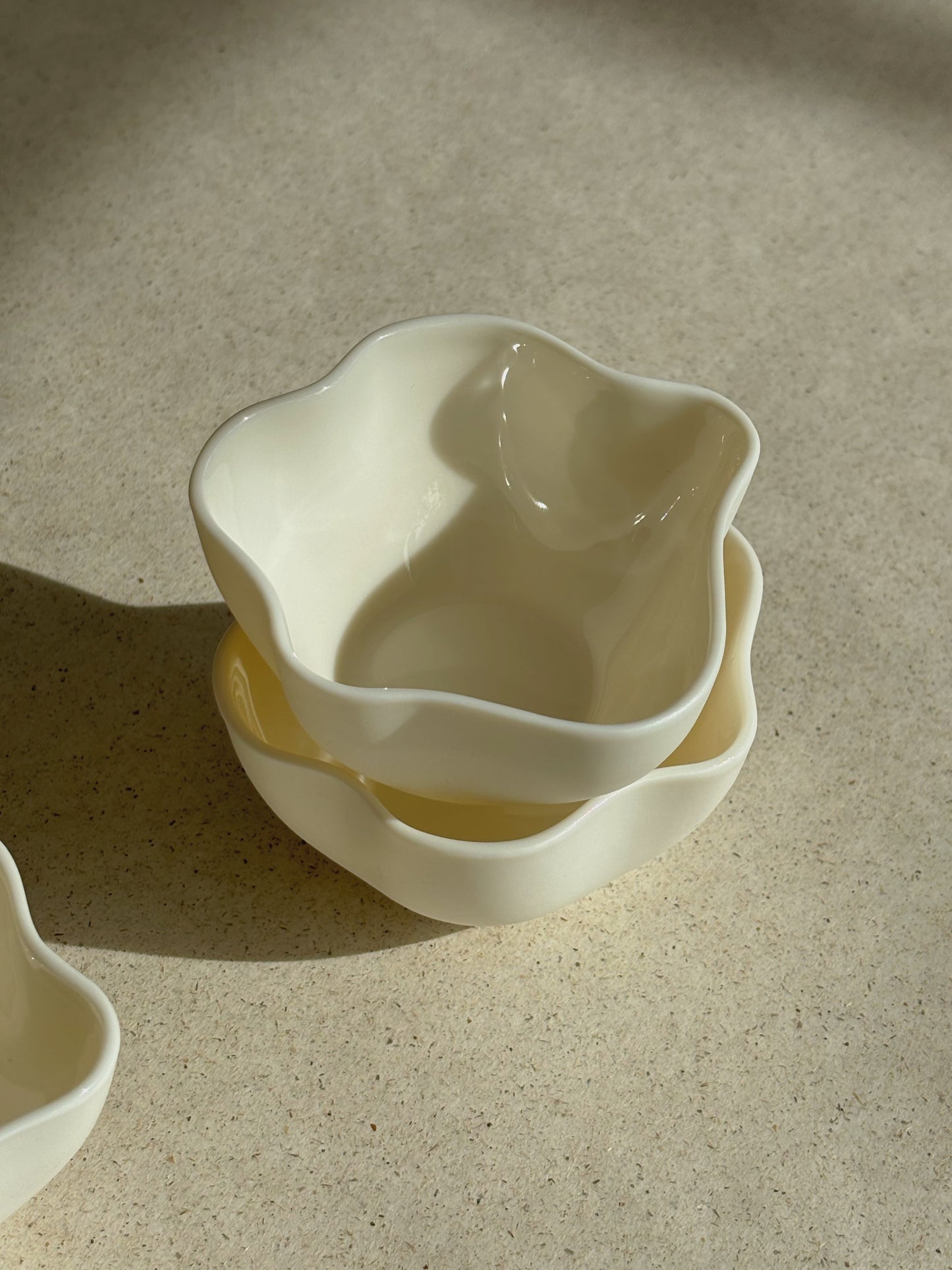 '150' AMUSE BOWL - MILK