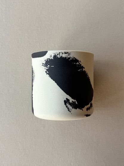 ESSENTIALS CUP LARGE - BRUSHED