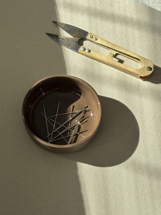 ESSENTIALS CONDIMENT DISH - CHOCOLATE