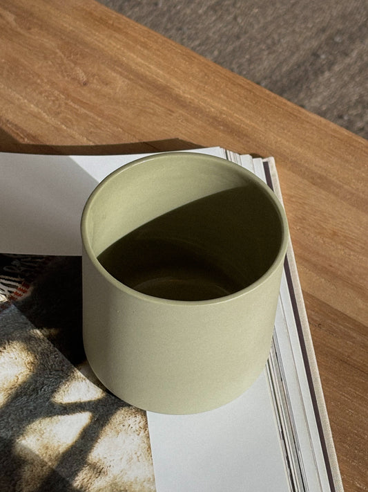 ESSENTIALS CUP LARGE - PISTACHIO